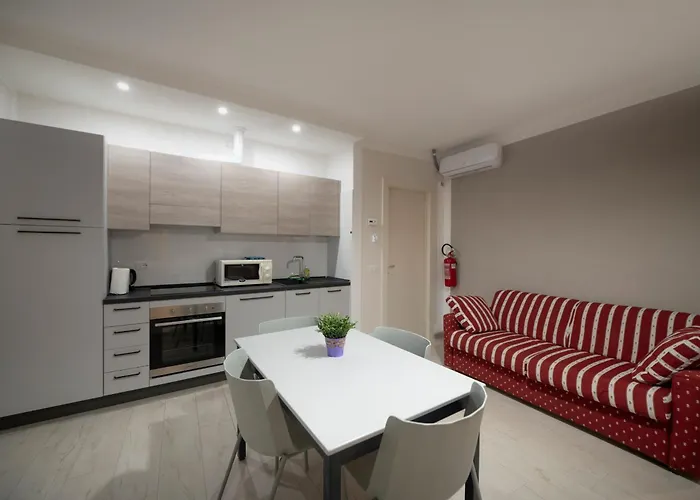 Apartment Le Rondini A