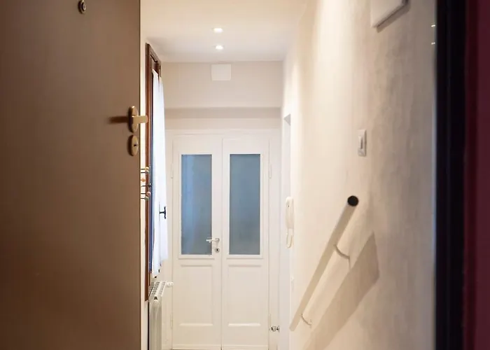 Apartment Le Rondini A
